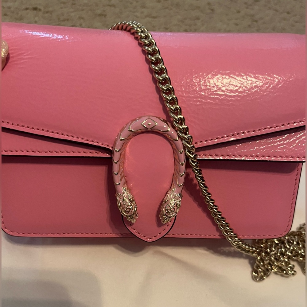 be inspired Pink Leather Crossbody with Gold Chain